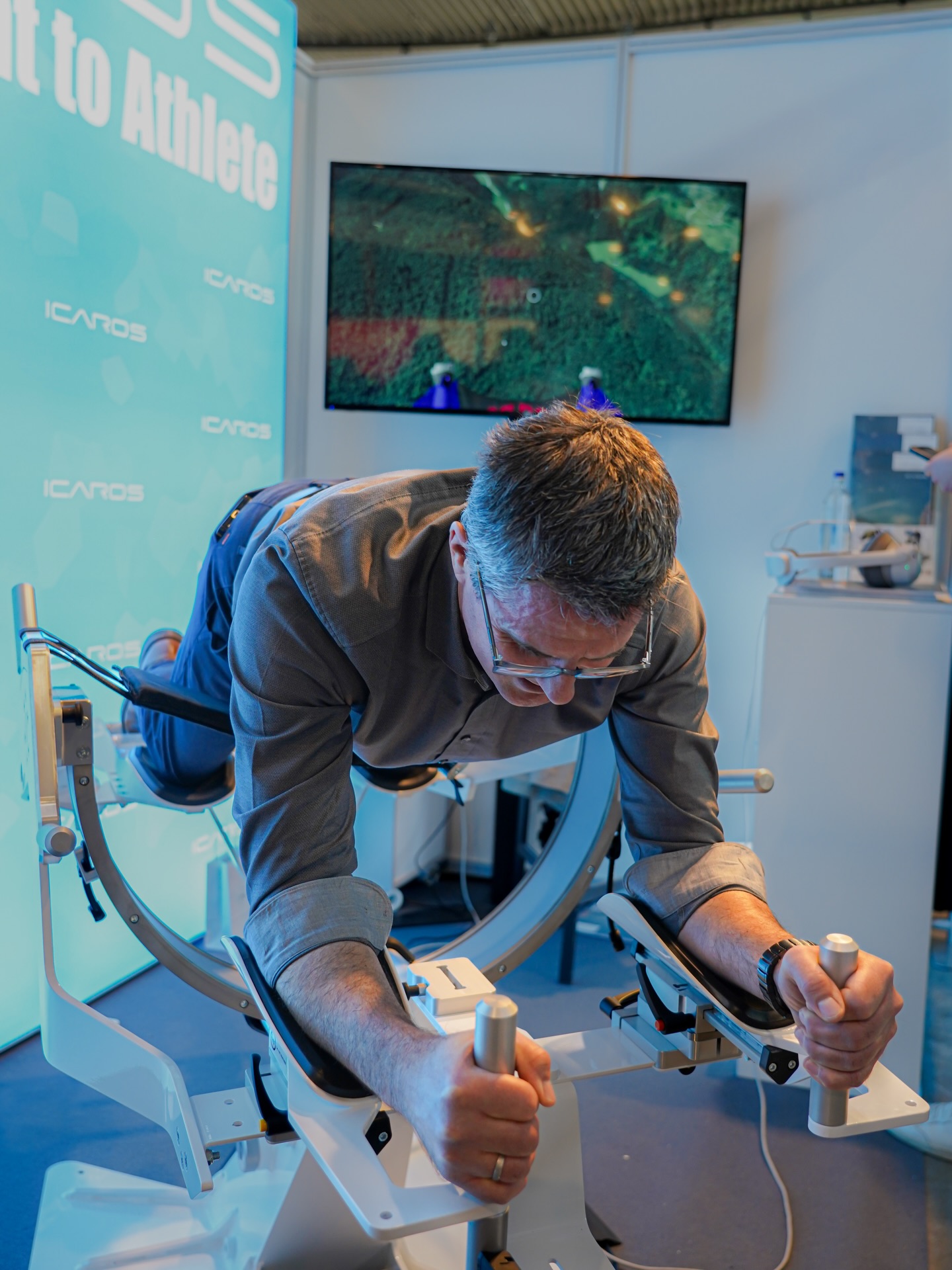 Was für ein Start! 🤍

Erster Messetag auf der  @therapro_messe​​ – voller Energie, starke Gespräche und genau der Austausch, für den wir hier sind.

Danke wan alle, die heute schon bei uns waren.
Morgen geht’s weiter – wir freuen uns auf euch.

📍 Halle 6 | Stand 6C60

#2026 #recapmesse #erstertag #icaroscircle #icaroshealth icarosontour icarosteam messe2026 theraprostuttgart stuttgart